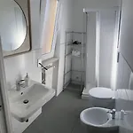 Konukevi Casa Papapietro 3*