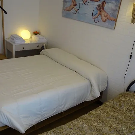 Casa Papapietro 招待所 马泰拉